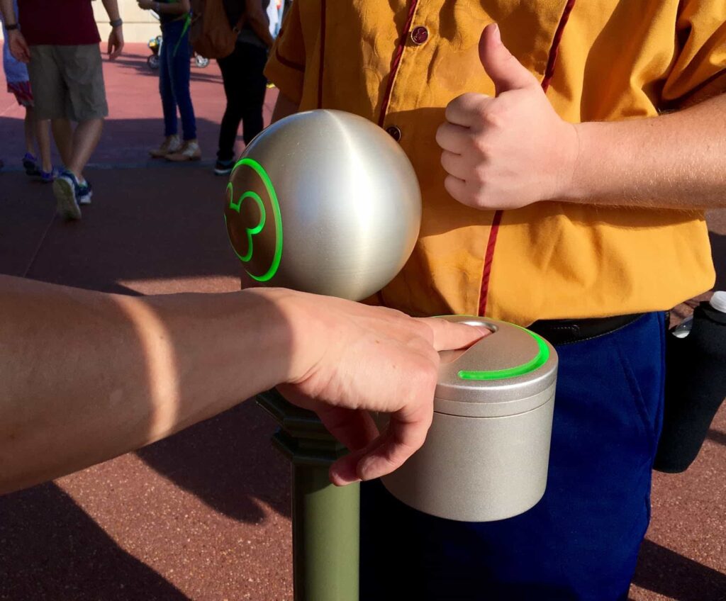 Scanning into a Disney World park with finger and getting a green light