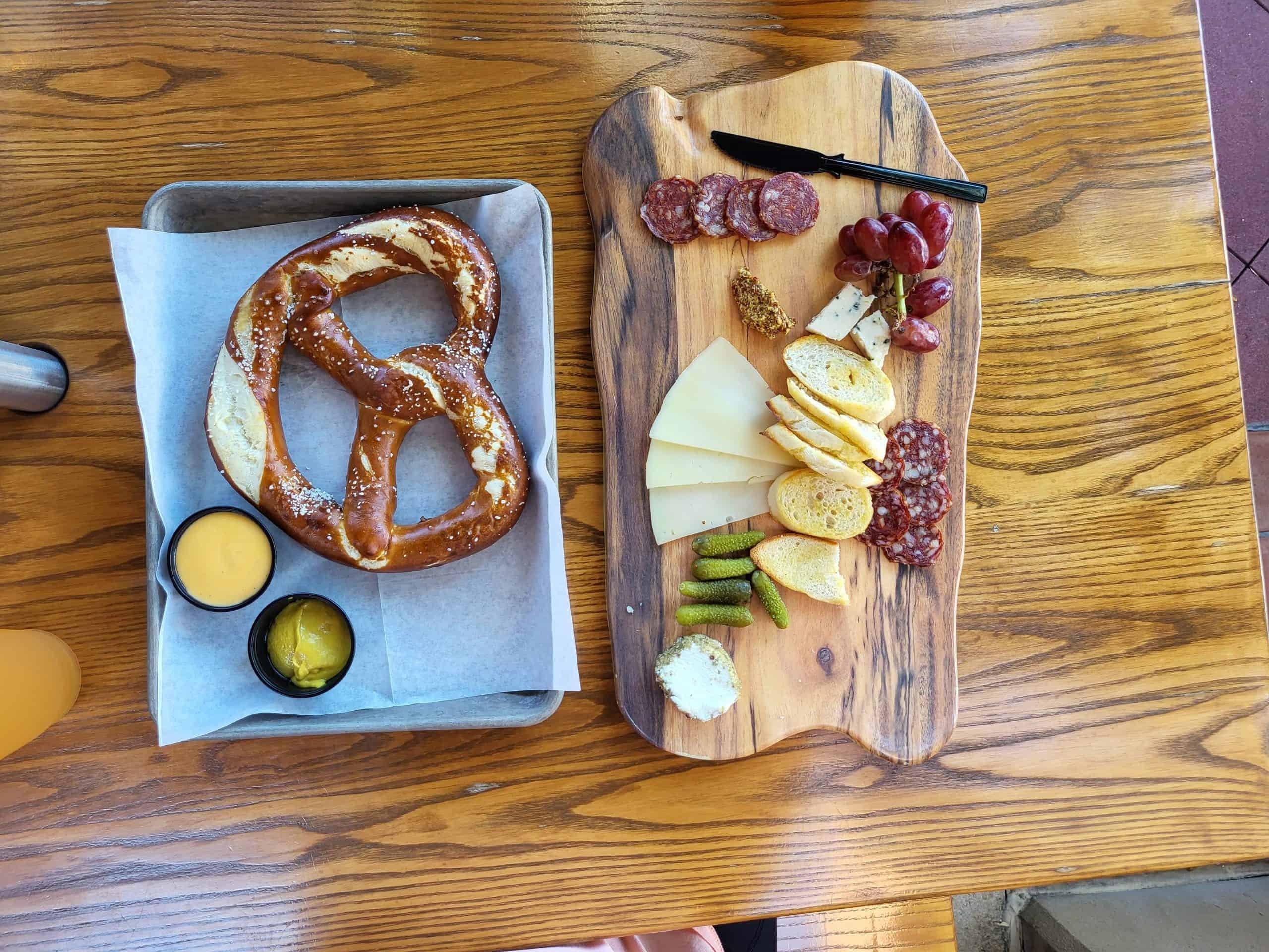 BaseLine Tap House Snacks at Hollywood Studios